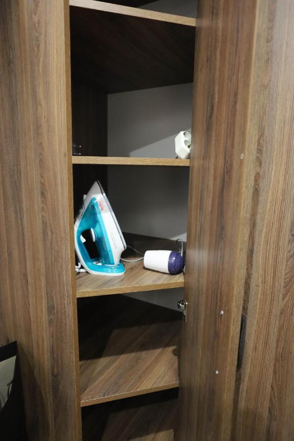 Colibri Central Apartment Varna Ngoại thất bức ảnh