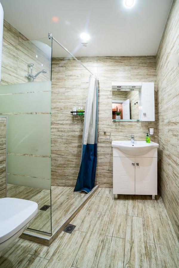 Colibri Central Apartment Varna Ngoại thất bức ảnh